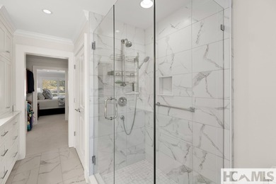 This beautifully updated condominium in Highlands, North - photo 33