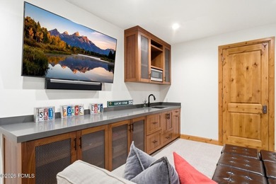 Rare mid-mountain Deer Valley townhome on Lucky Star Drive - photo 42