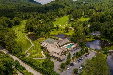 This beautifully updated condominium in Highlands, North - photo 43