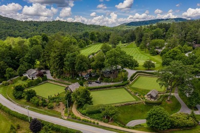 This beautifully updated condominium in Highlands, North - photo 44
