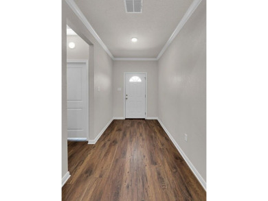 Motivated Seller. Offering buyer incentives. Morris Court is