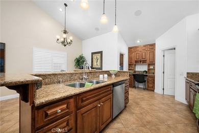 Redesigned and move-in ready, this exceptional Carson Park home - photo 7
