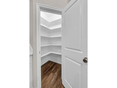 Motivated Seller. Offering buyer incentives. Morris Court is