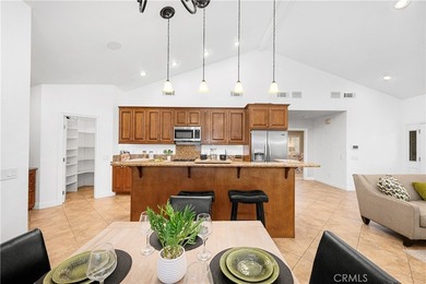Redesigned and move-in ready, this exceptional Carson Park home - photo 9