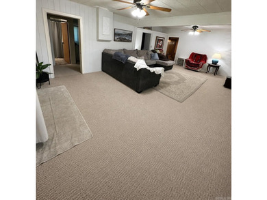 Conveniently located just minutes from Hot Springs and Entergy - photo 6