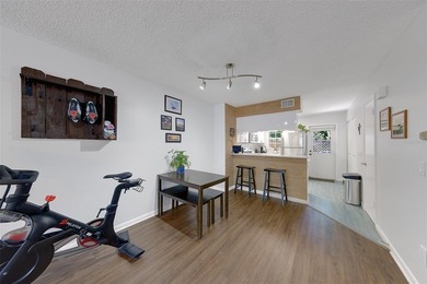 Move-In Ready Townhome in South Tampa | 2 Bedrooms | 2.5 - photo 8