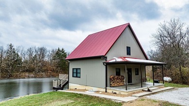 Lake Shelbyville Home For Sale in Sullivan Illinois