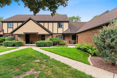 Luxury finishes and exceptional space come together in this - photo 2