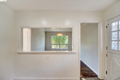 Charming property in Richmond's North & East neighborhood set on - photo 15