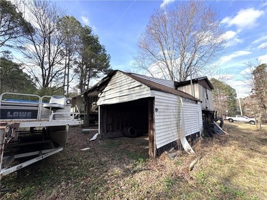 This property at 80 Pine Needle Trail presents a unique - photo 5