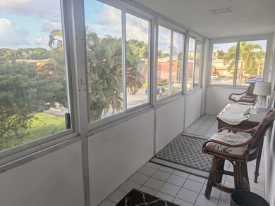 Great Location Near to Community Center! 2nd Floor, End Corner - photo 16