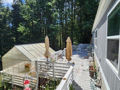 Nestled in the highly sought-after Cedar Terrace neighborhood - photo 23
