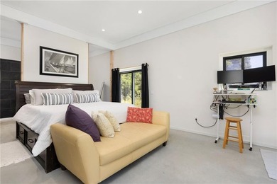 Innovative cutting edge modern contemporary one level offers - photo 31