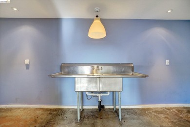 Charming property in Richmond's North & East neighborhood set on - photo 45