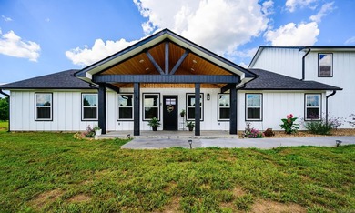 Lake Wilhelmena  Home For Sale in Mena Arkansas