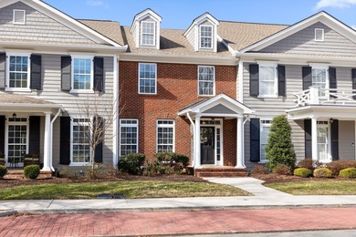 (private lake, pond, creek) Townhome/Townhouse For Sale in Chattanooga Tennessee