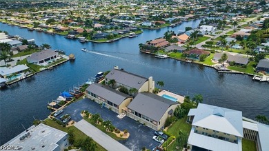 DIRECT SAILBOAT CONDO ON A 250' WIDE INTERSECTING CANAL, TWO - photo 2
