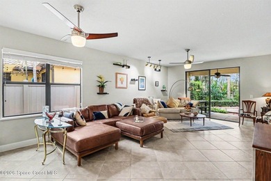 Beautifully updated Mediterranean style home located in the - photo 17