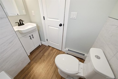 Move right into this refurbished and updated 2 Bedroom Ranch - photo 19