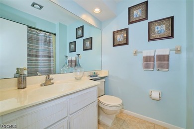 DIRECT SAILBOAT CONDO ON A 250' WIDE INTERSECTING CANAL, TWO - photo 10