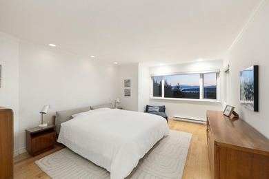 Sensational private parkland estate above Secret Cove in - photo 23
