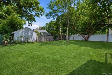 Move right into this refurbished and updated 2 Bedroom Ranch - photo 23