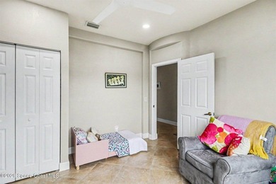 Beautifully updated Mediterranean style home located in the - photo 33