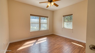 Beautifully maintained 4 bed, 3 bath custom home with 2,624 sq - photo 40