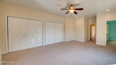 Beautifully maintained 4 bed, 3 bath custom home with 2,624 sq - photo 46