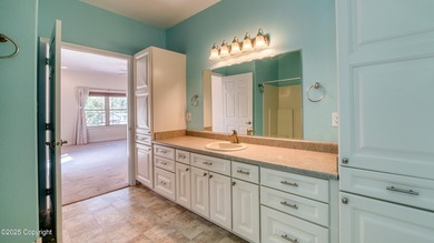 Beautifully maintained 4 bed, 3 bath custom home with 2,624 sq - photo 53