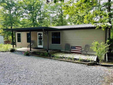 Lake Home For Sale in Benton, Kentucky
