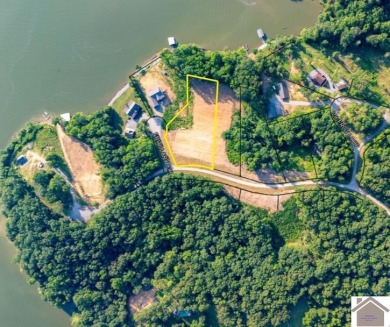 Lake Barkley Lot Sale Pending in Cadiz Kentucky