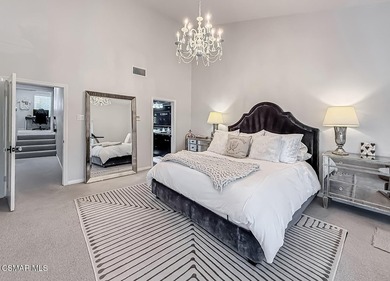Don't miss this stunning Club View home in the heart of Westlake - photo 16