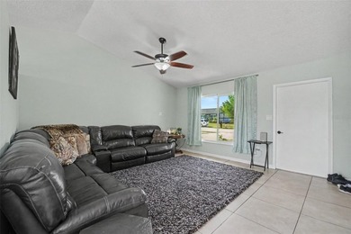 Welcome to this move-in ready 3-bedroom, 2-bath pool home - photo 8