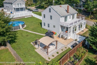 Raritan Bay  Home Sale Pending in Atlantic Highlands New Jersey