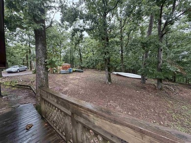 Escape to the peace and privacy of country living with this cozy - photo 6