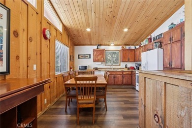 Moonridge mountain chalet with ski slope views! Nestled in the - photo 11