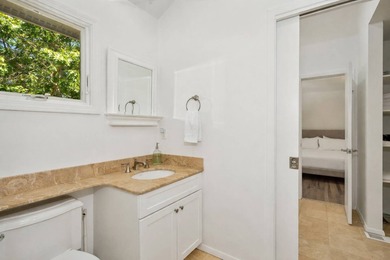 Light-filled estate on 1.56 private acres, recently upgraded - photo 16