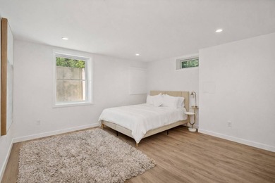 Light-filled estate on 1.56 private acres, recently upgraded - photo 20