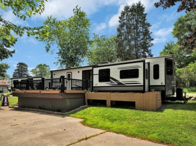 Lake Condo For Sale in Elkhorn, Wisconsin