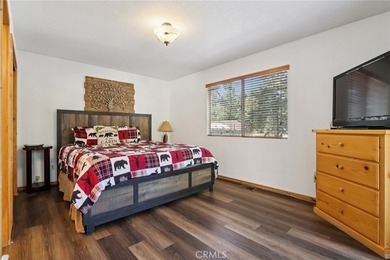 Moonridge mountain chalet with ski slope views! Nestled in the - photo 26