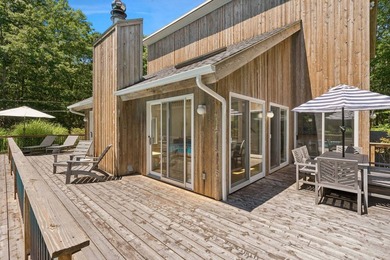 Light-filled estate on 1.56 private acres, recently upgraded - photo 26