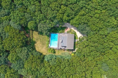 Light-filled estate on 1.56 private acres, recently upgraded - photo 30