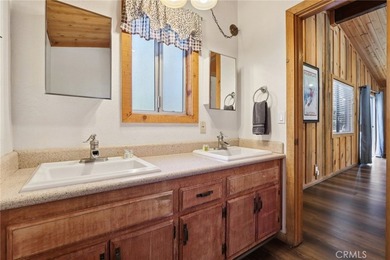 Moonridge mountain chalet with ski slope views! Nestled in the - photo 36
