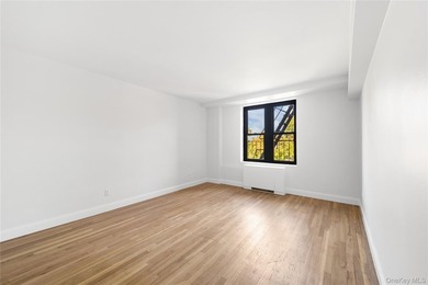 Welcome home to this spacious C-line unit at Bayside's Kennedy - photo 10