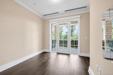 North Hills, corner 2 Bedroom with den. 2.5 bathrooms, Chefs - photo 2