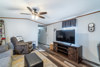 Turnkey Home On Hamilton Lake SOLD - photo 8
