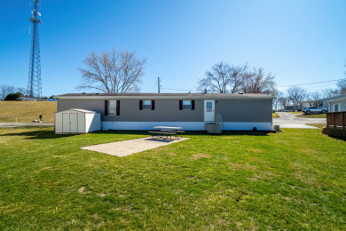 Hamilton Lake Home For Sale in Hamilton Indiana