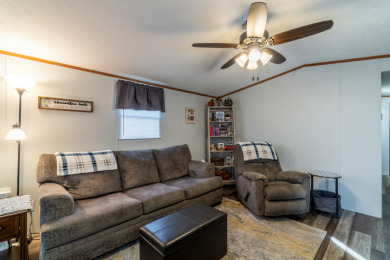Turnkey Home On Hamilton Lake SOLD - photo 11