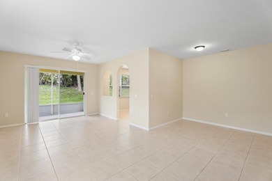 Discover the perfect blend of comfort, convenience, and - photo 4